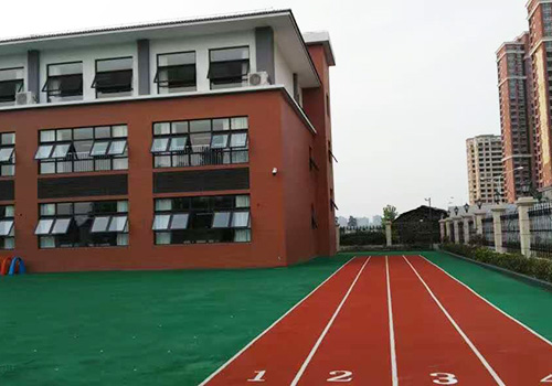 盐城建湖市童蕾蓝天幼儿园室外EPDM塑胶跑道