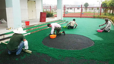凤城橡塑姜堰区实小南校区幼儿园EPDM施工现场